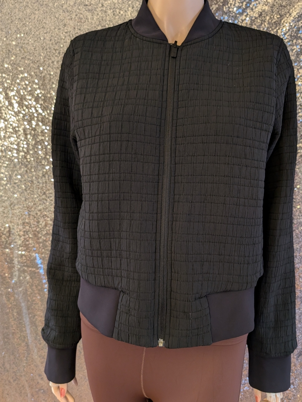 Lululemon Serene Travels Reversible Bomber Jacket - Black - Size 8 - EUC